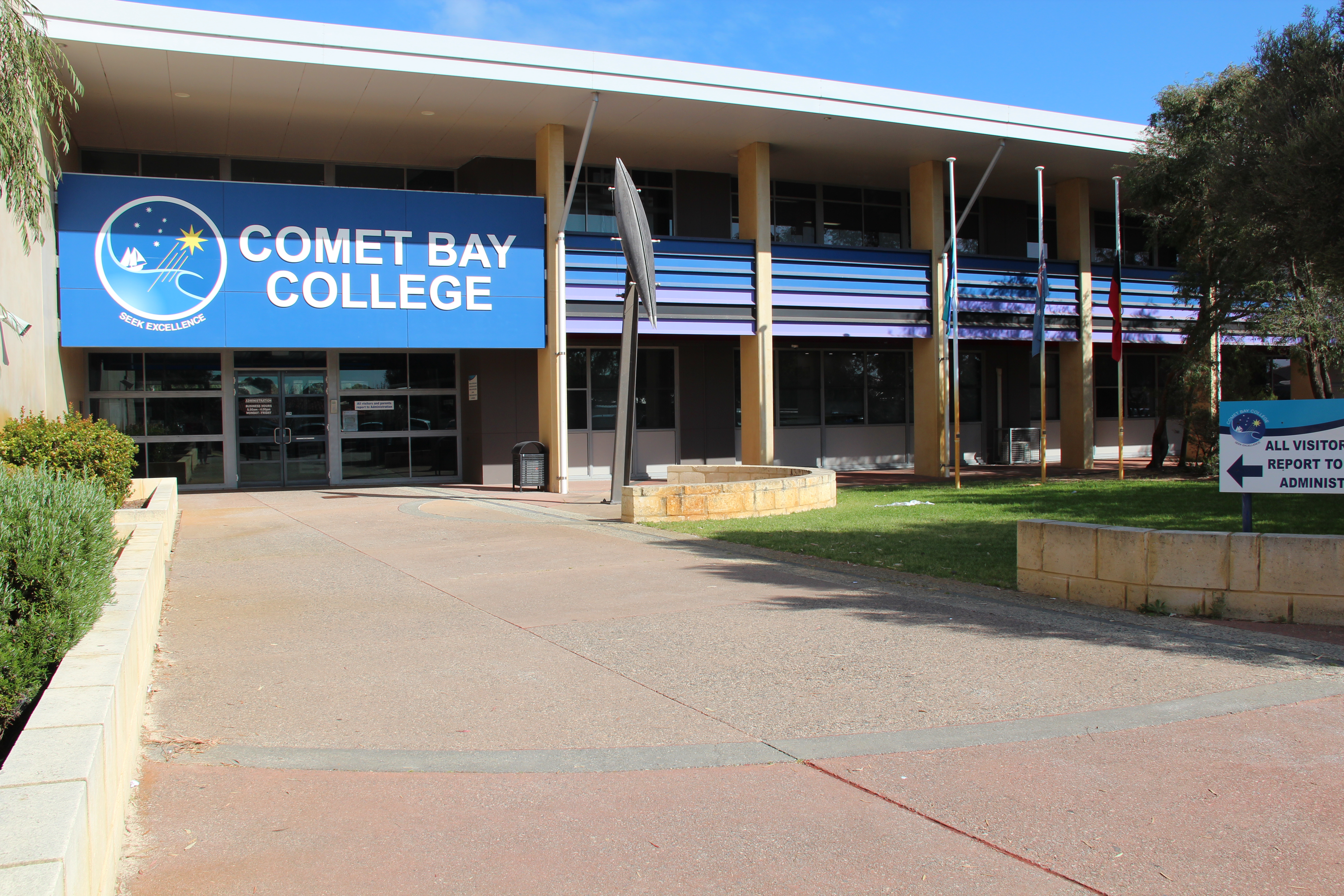 GB_lifestyle_cometbaycollege